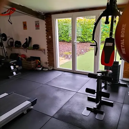 Piscine Et Salle De Sport, 4